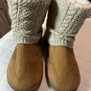 Muk Luks Tan Knit Suede Boots